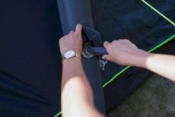 Outwell Starhill 5A Opblaasbare Tunneltent - 5 Persoons 34 Outwell Starhill 5A Opblaasbare Tunneltent - 5 Persoons -Campingserie Winkel 1267 1900 outwell starhill 6a 31