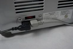 Engel MT35F-S Compressor Koelbox - 32 Liter -Campingserie Winkel 1900 2849 mt35fs anschlussterminal detail