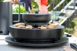 OFYR Tabl'O Cast Iron Casserole Set -Campingserie Winkel 900 1350 premium partner event 2020 dsc 5285