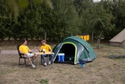 Coleman Kobuk Valley Blackout 4 Plus Koepeltent - 4 Persoons 30 Coleman Kobuk Valley Blackout 4 Plus Koepeltent - 4 Persoons -Campingserie Winkel coleman kobuk valley blackout 4 8