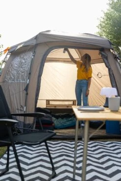 Easy Camp Moonlight Yurt 6 Familietent - 6 Persoons 24 Easy Camp Moonlight Yurt 6 Familietent - 6 Persoons -Campingserie Winkel easy camp moonlight yurt 6 familietent 9